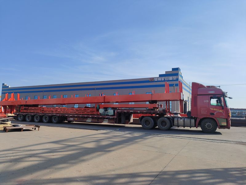 電動(dòng)葫蘆門式起重機(jī)  2臺(tái) MHxh10t—24m 制作完成，發(fā)往湖北交付客戶使用